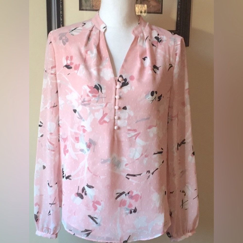WhiteHouseBlackMarket Pink Blouse Size 4
